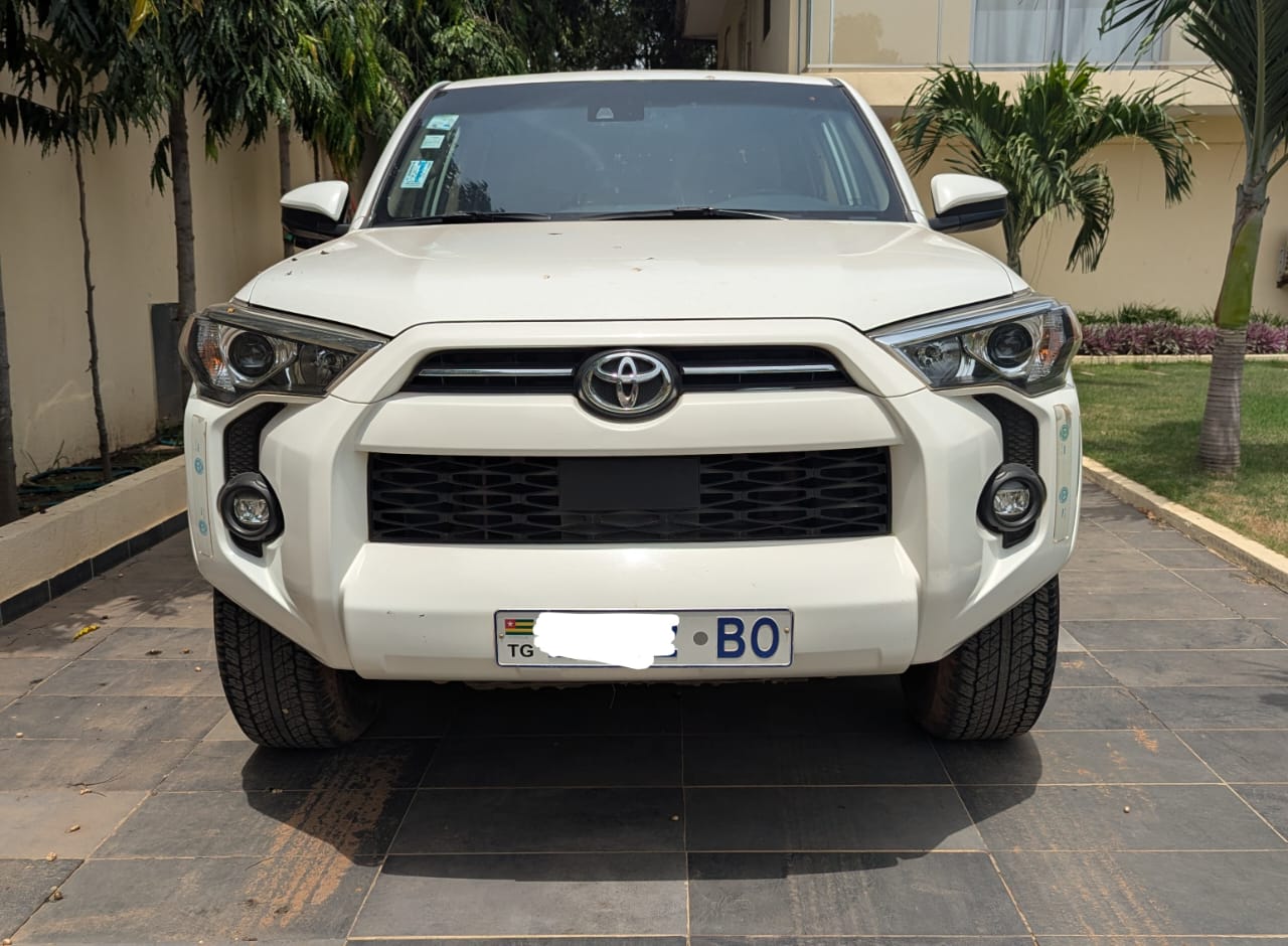 TOYOTA 4RUNNER